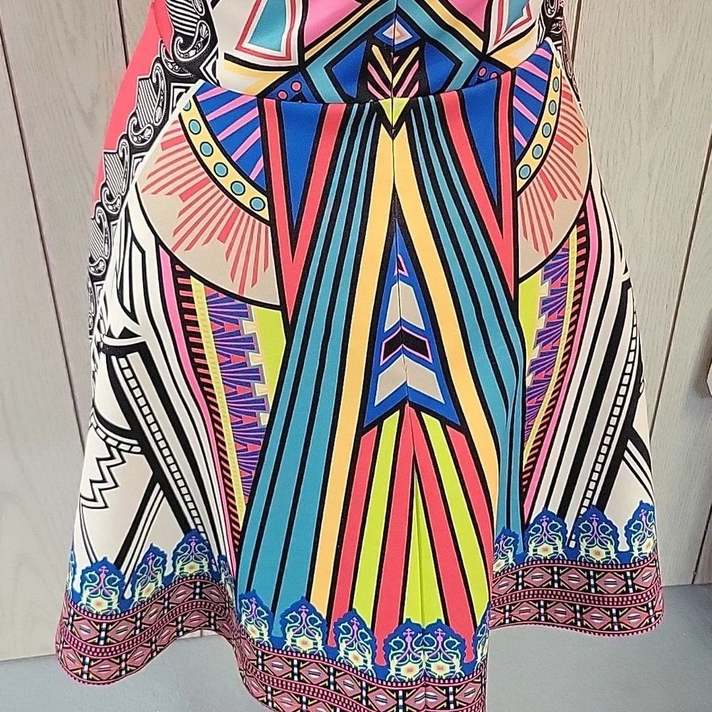 Colorful strapless dress - Picture 4 of 6
